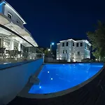 δεσποτικό Ξενοδοχείο 4*